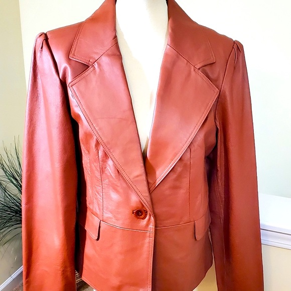 Kim Rogers Leather Blazer - Picture 4 of 8